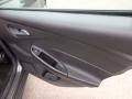 Magnetic - Focus SE Sedan Photo No. 14