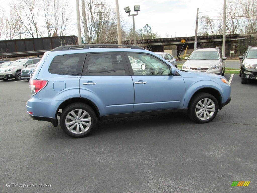 2012 Forester 2.5 X Premium - Ice Blue Metallic / Platinum photo #5