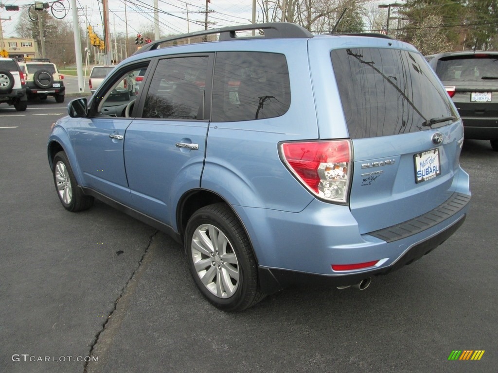 2012 Forester 2.5 X Premium - Ice Blue Metallic / Platinum photo #8