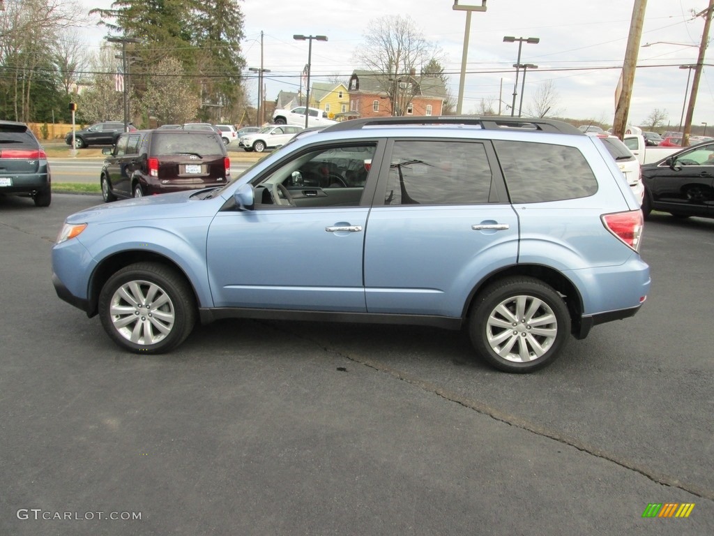 2012 Forester 2.5 X Premium - Ice Blue Metallic / Platinum photo #9