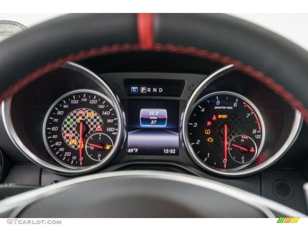 2017 Mercedes-Benz SLC 43 AMG Roadster Gauges Photos