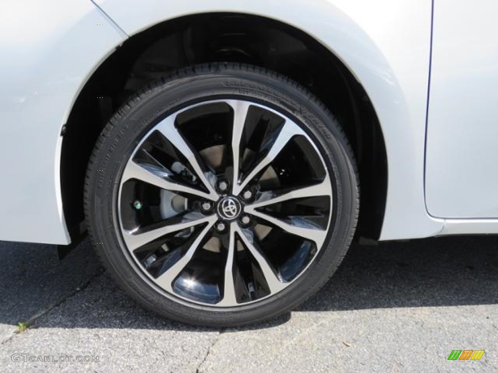 2017 Toyota Corolla SE Wheel Photo #119572890