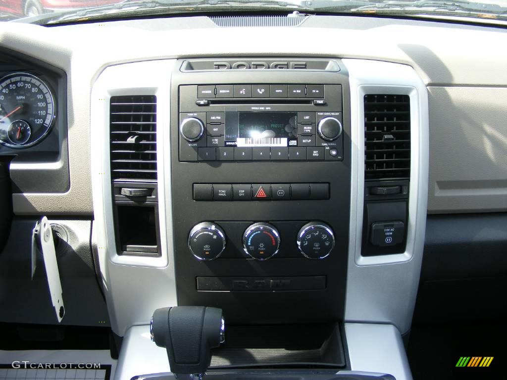 2009 Ram 1500 Big Horn Edition Crew Cab - Stone White / Dark Slate/Medium Graystone photo #9