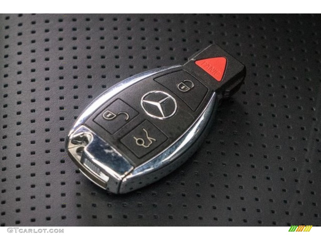 2017 Mercedes-Benz C 63 S AMG Sedan Keys Photos