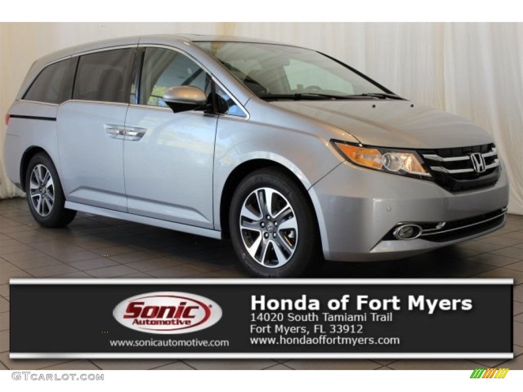 Lunar Silver Metallic Honda Odyssey