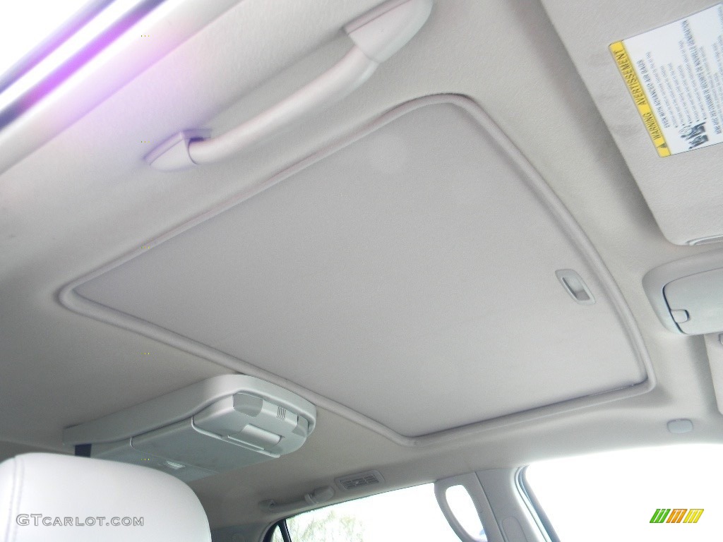 2007 Sequoia SR5 4WD - Phantom Gray Pearl / Light Charcoal photo #24