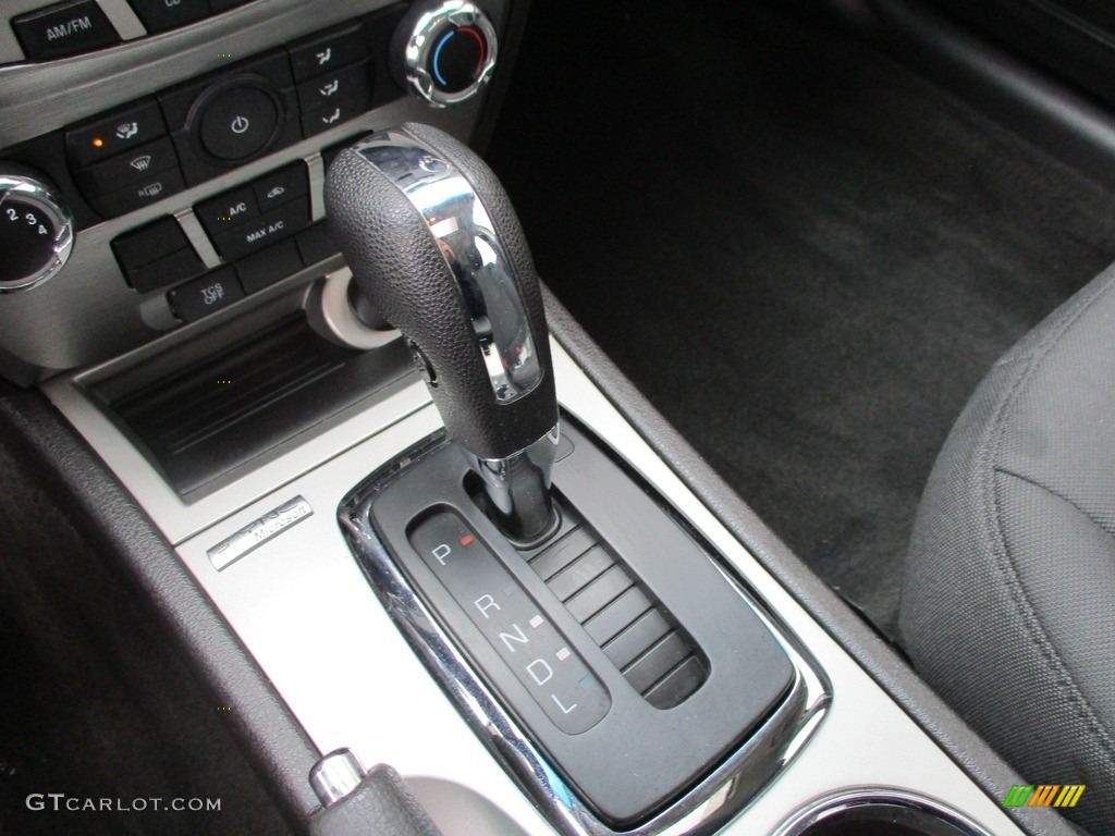 2011 Fusion SE - Blue Flame Metallic / Charcoal Black photo #15