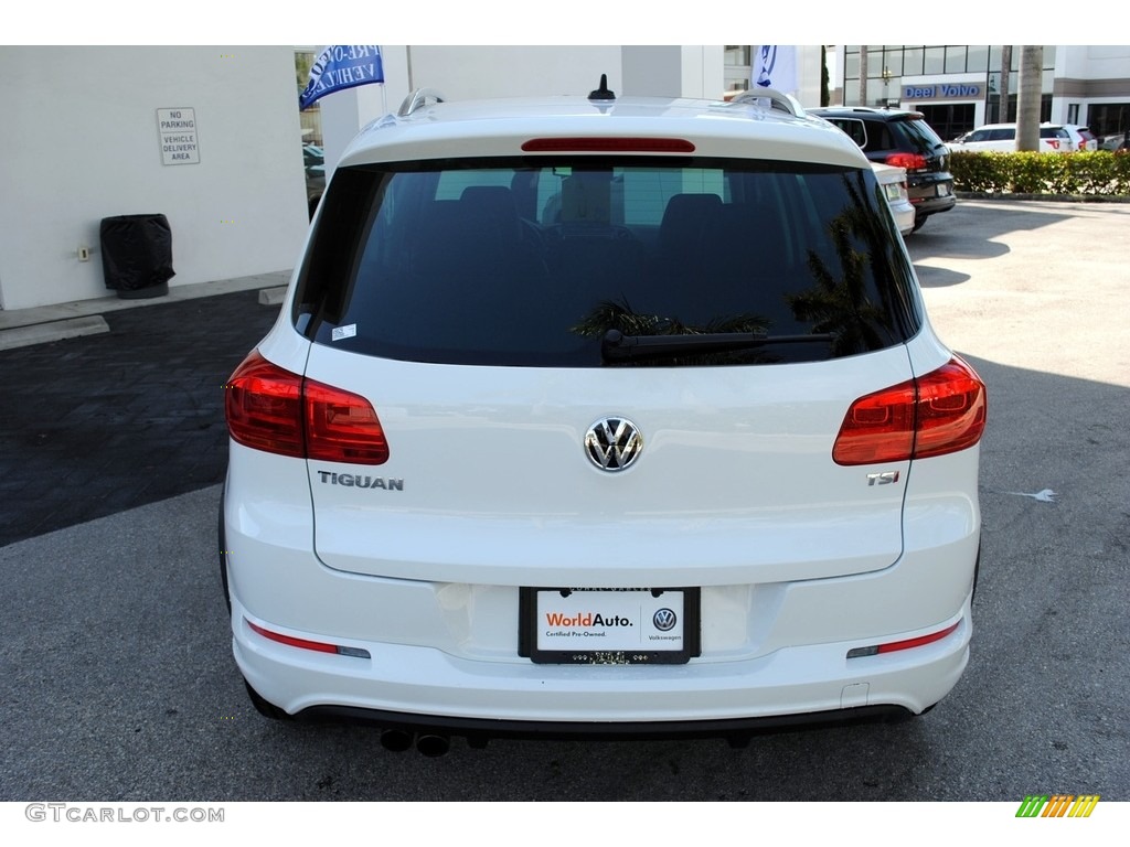 2017 Tiguan Sport - Pure White / Charcoal photo #8
