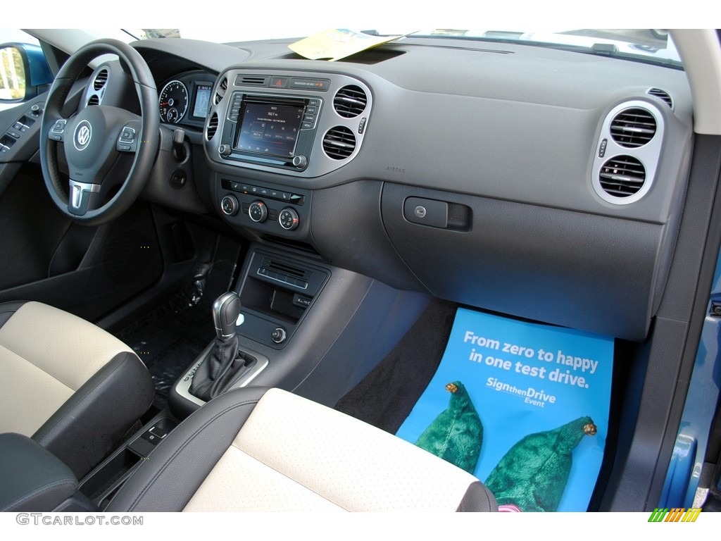2017 Volkswagen Tiguan Wolfsburg Beige/Black Dashboard Photo #119586159