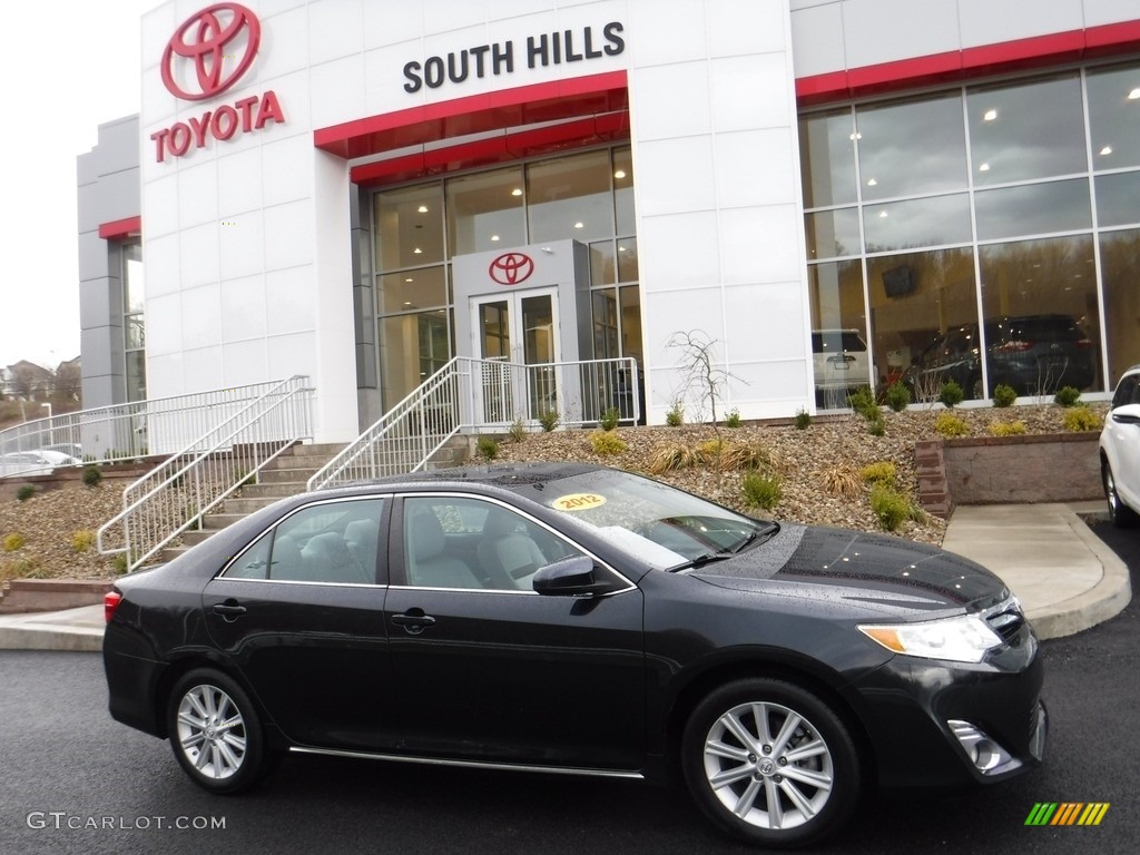 2012 Camry XLE - Attitude Black Metallic / Ash photo #2