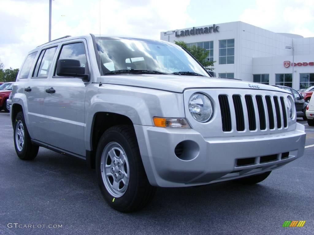 2009 Patriot Sport - Bright Silver Metallic / Dark Slate Gray/Medium Slate Gray photo #4