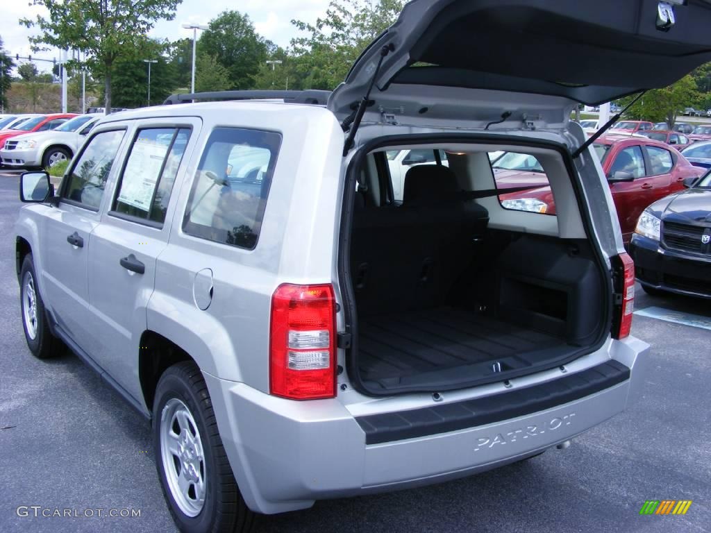 2009 Patriot Sport - Bright Silver Metallic / Dark Slate Gray/Medium Slate Gray photo #7