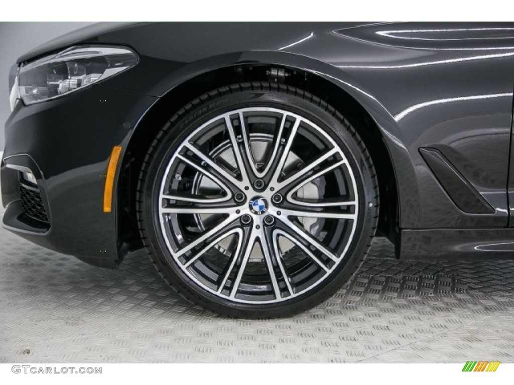 2017 5 Series 540i Sedan - Black Sapphire Metallic / Canberra Beige photo #9