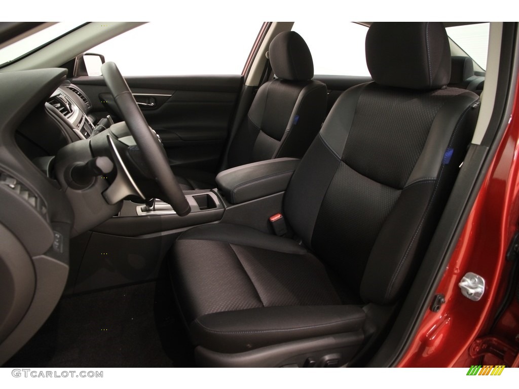 2016 Altima 2.5 SR - Cayenne Red / Charcoal photo #6