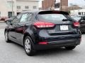 2017 Gravity Blue Kia Forte5 LX  photo #4