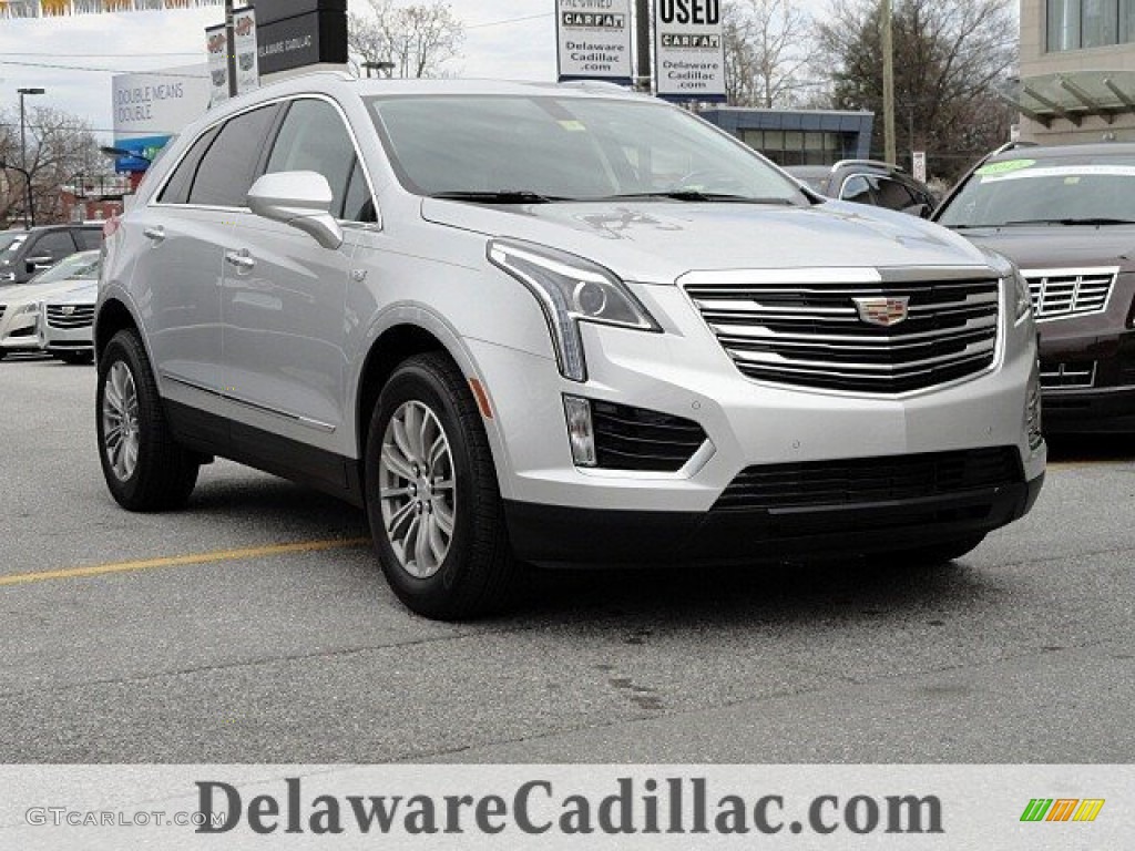 2017 XT5 Luxury - Radiant Silver Metallic / Jet Black photo #1