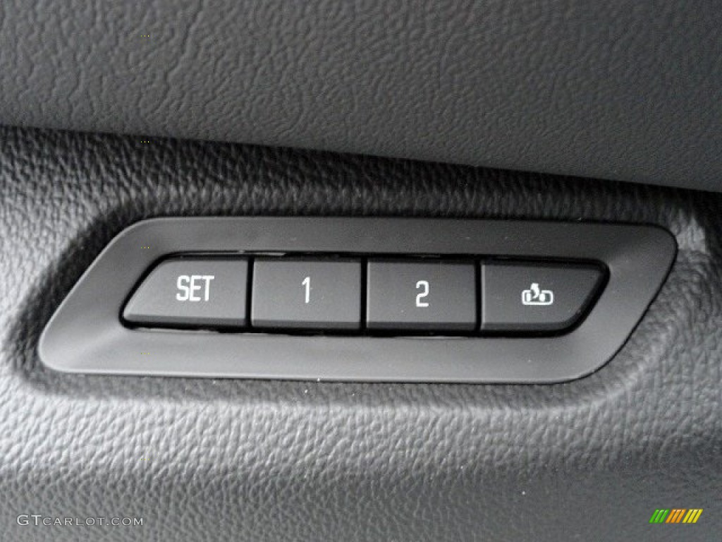 2017 Cadillac Escalade ESV Luxury 4WD Controls Photo #119596587