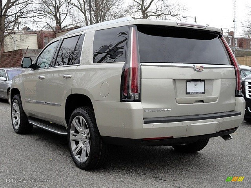 2017 Escalade Luxury 4WD - Silver Coast Metallic / Shale/Cocoa Accents photo #4