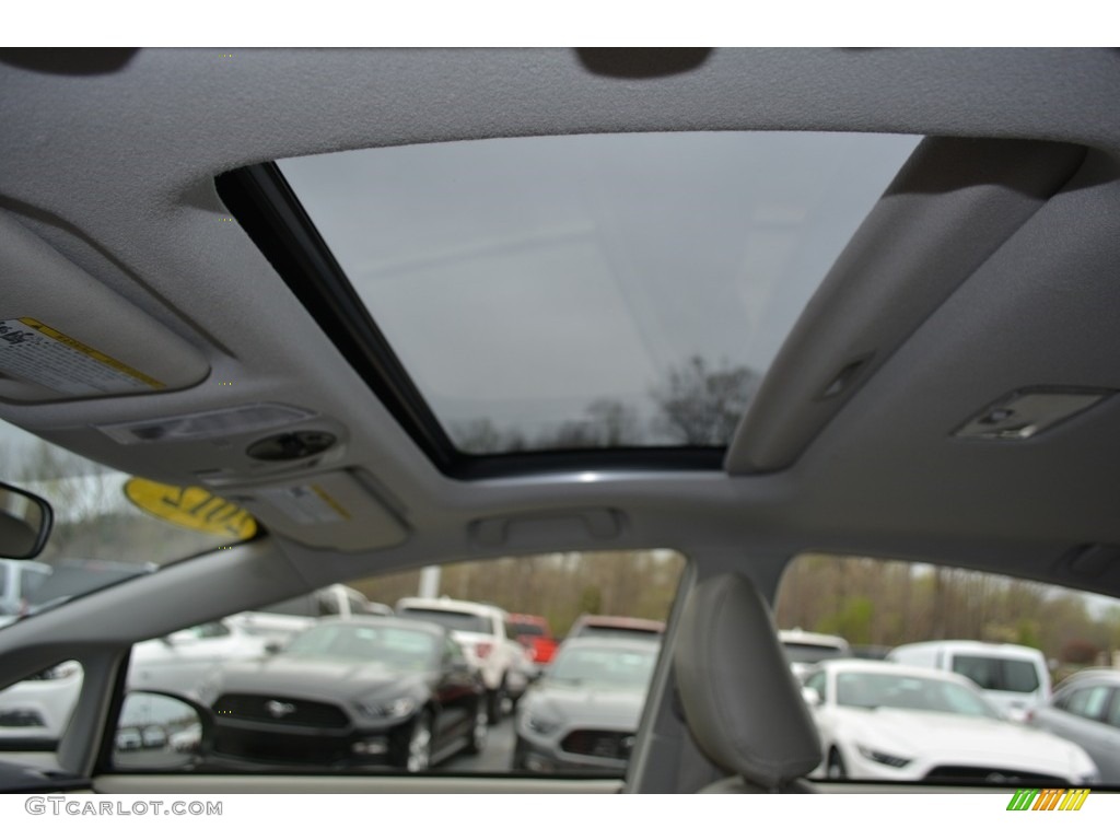 2012 Prius 3rd Gen Four Hybrid - Black / Bisque photo #9
