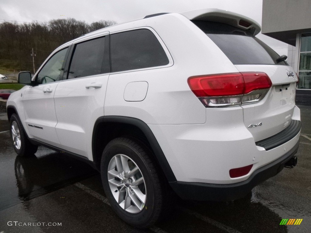 2017 Grand Cherokee Laredo 4x4 - Bright White / Black photo #3