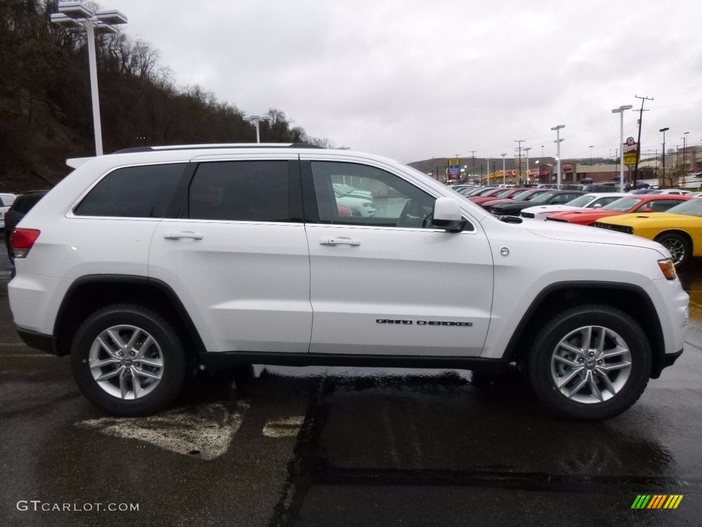 2017 Grand Cherokee Laredo 4x4 - Bright White / Black photo #8