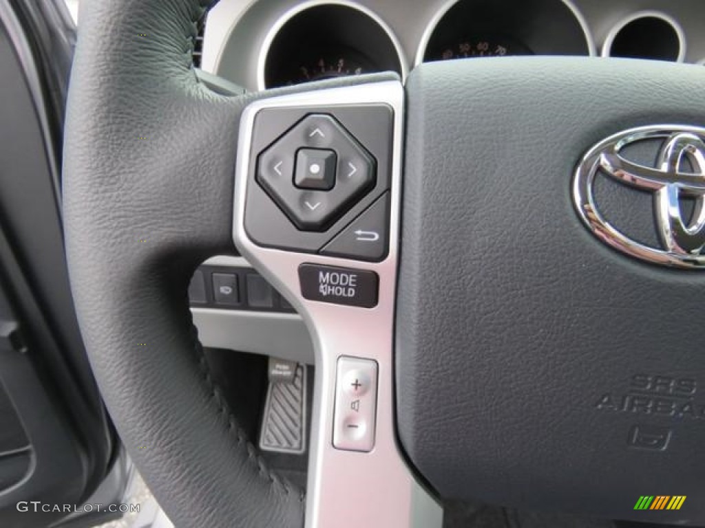 2017 Toyota Sequoia SR5 4x4 Controls Photo #119607060