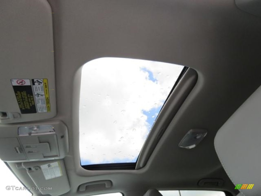 2017 Tundra Limited CrewMax - Blazing Blue Pearl / Graphite photo #11