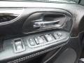 Black Onyx - Grand Caravan SE Plus Photo No. 17