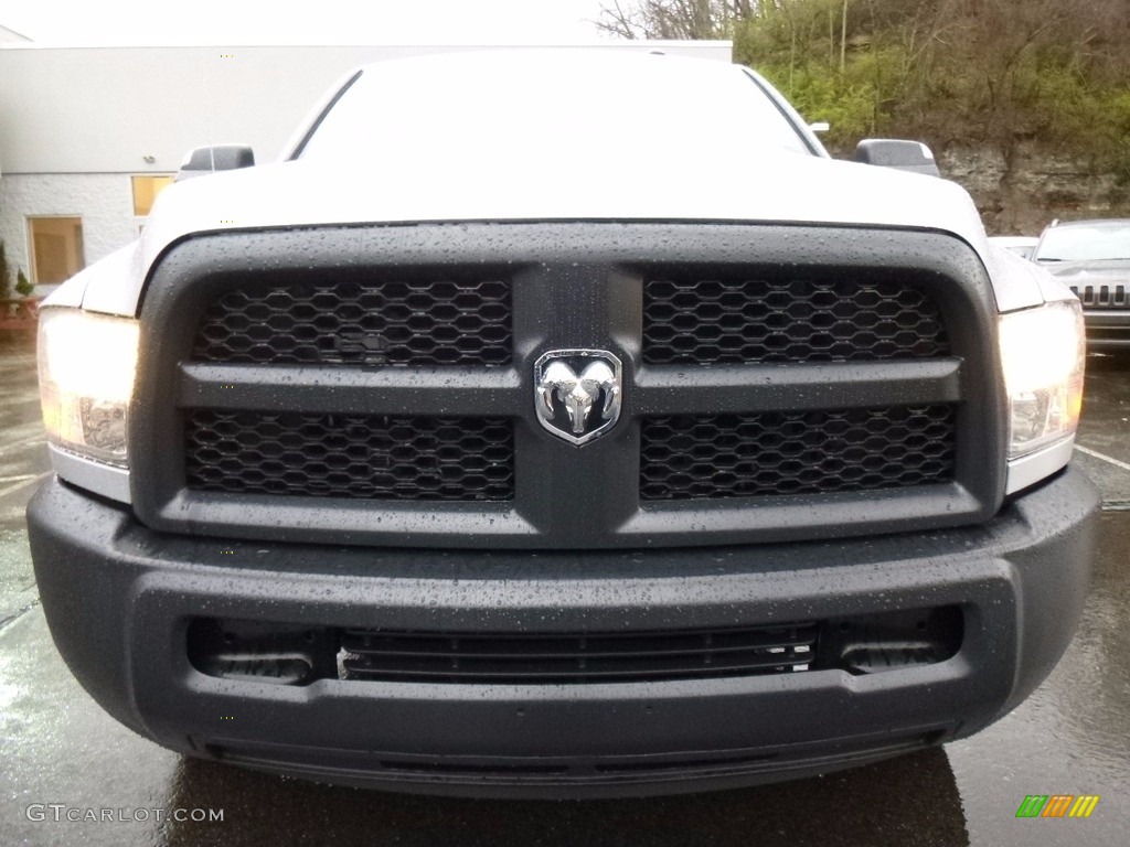 2017 2500 Tradesman Crew Cab 4x4 - Bright Silver Metallic / Black/Diesel Gray photo #9