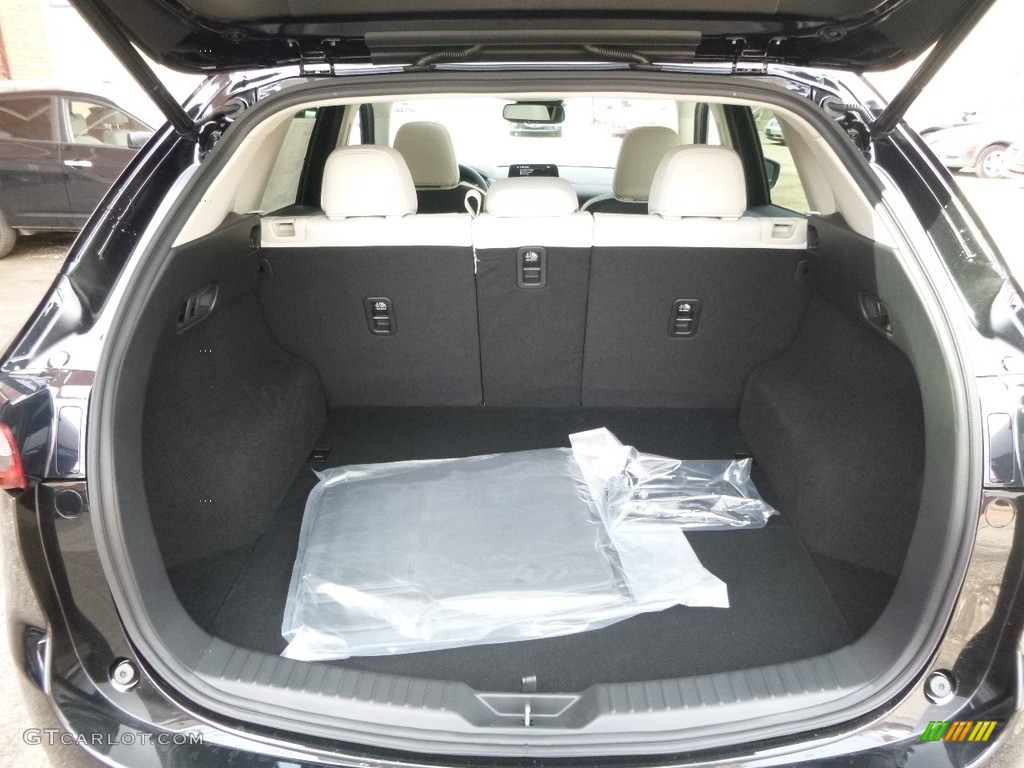 2017 Mazda CX-5 Grand Touring AWD Trunk Photo #119609028