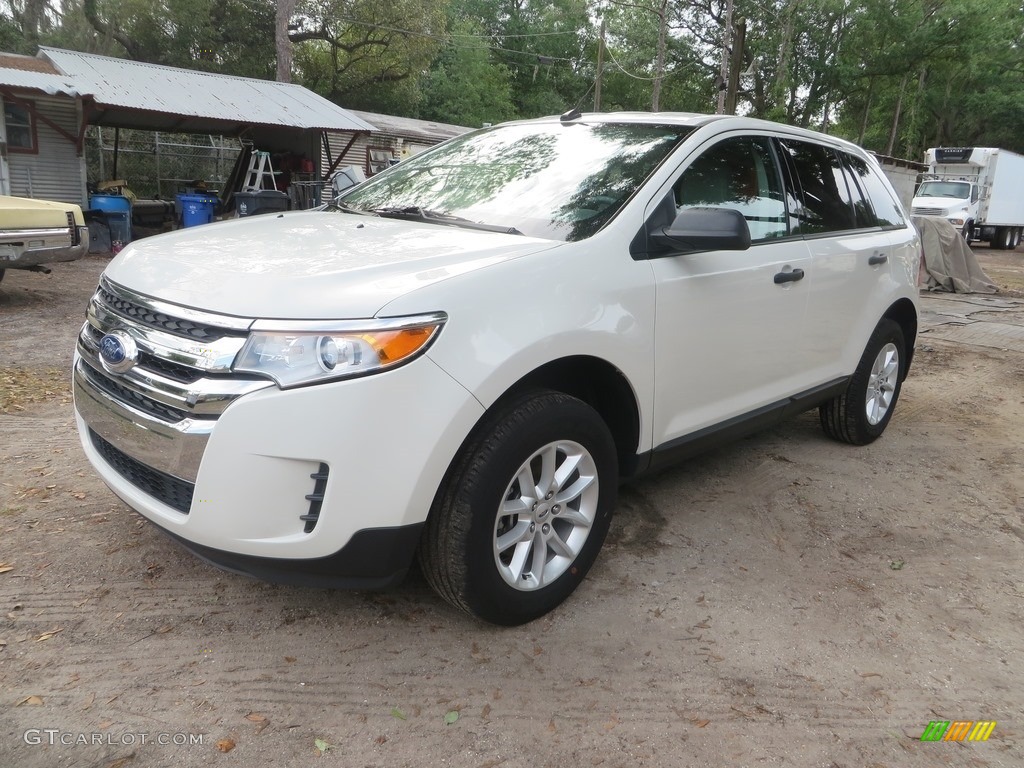 2013 Edge SE - White Suede / Medium Light Stone photo #3