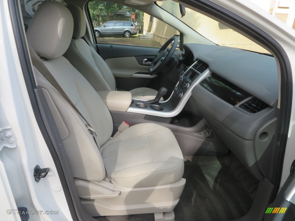 2013 Edge SE - White Suede / Medium Light Stone photo #22