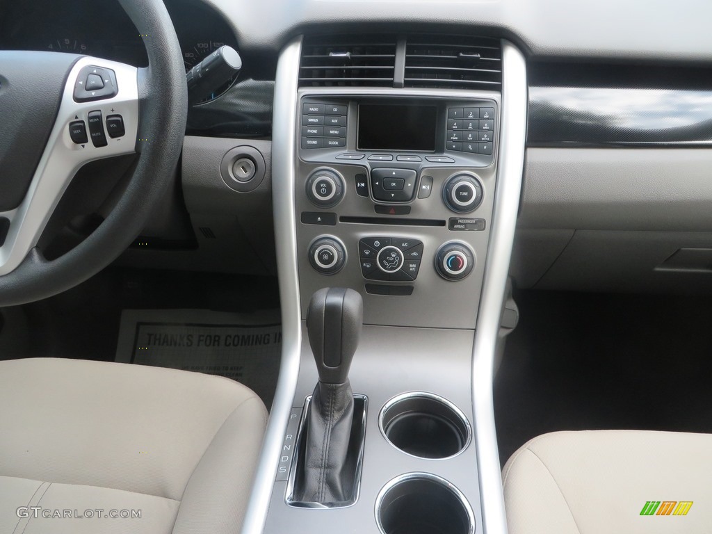 2013 Edge SE - White Suede / Medium Light Stone photo #26