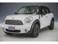 Light White - Cooper Countryman Photo No. 29