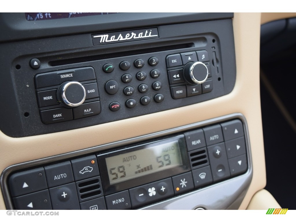 2014 Maserati GranTurismo Convertible GranCabrio Controls Photo #119616177