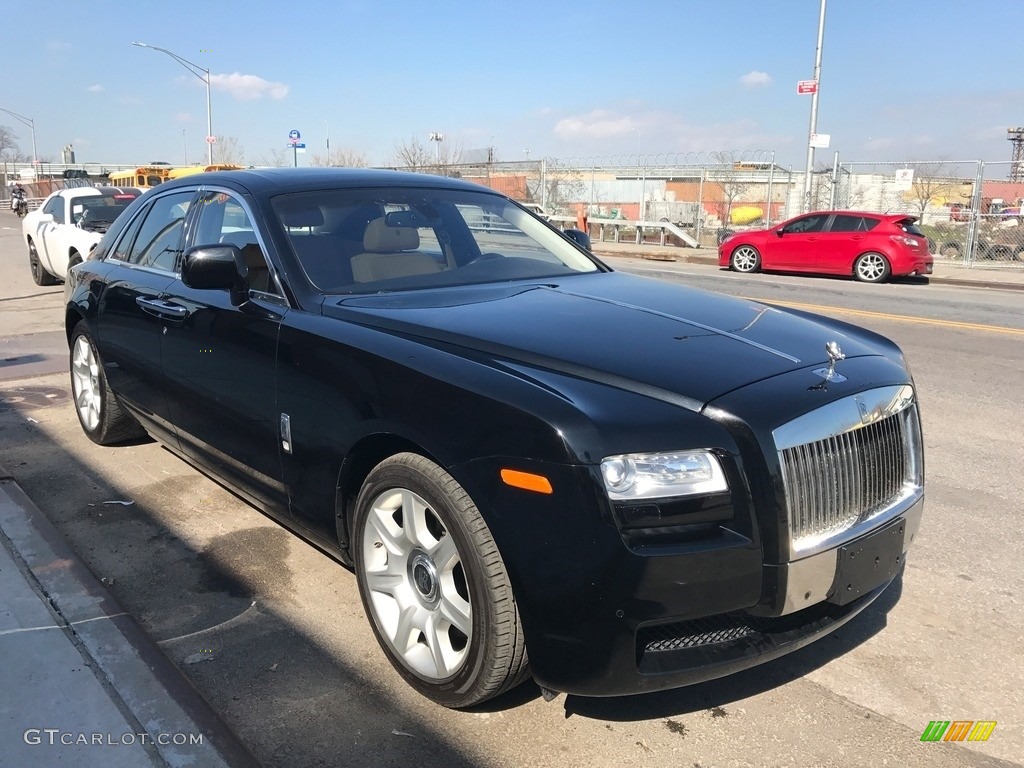 2010 Rolls-Royce Ghost Standard Ghost Model Exterior Photos