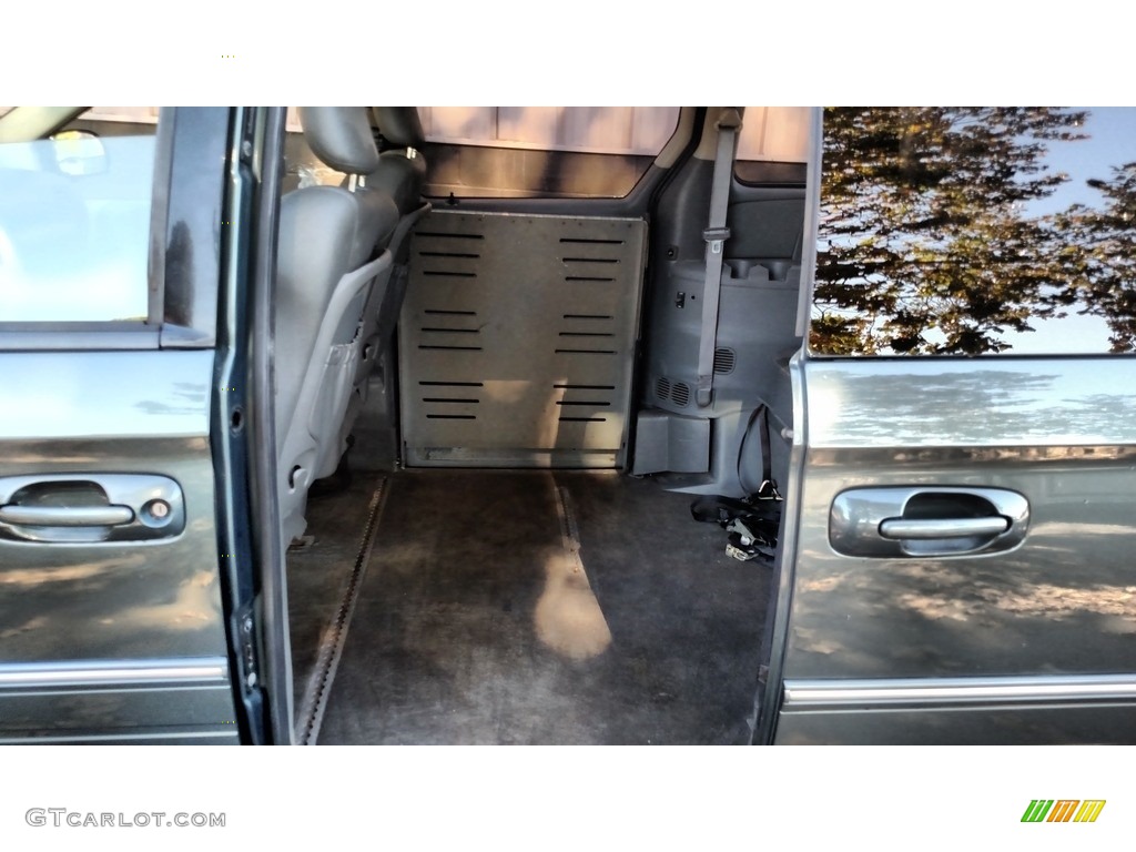 2006 Town & Country Limited - Magnesium Pearl / Medium Slate Gray photo #29