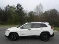 Bright White 2017 Jeep Cherokee Altitude
