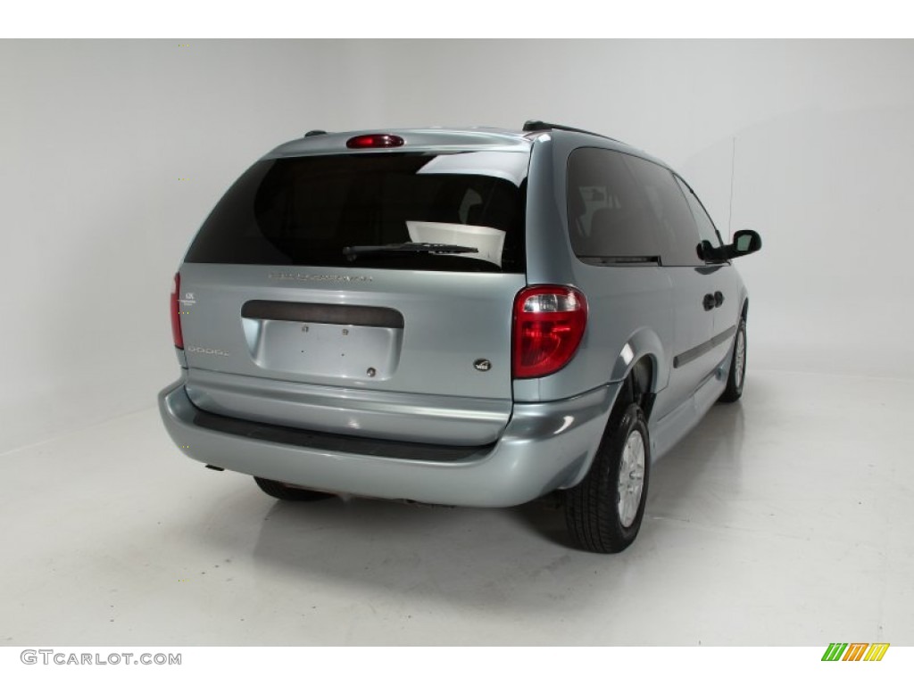 2005 Grand Caravan SE - Butane Blue Pearl / Medium Slate Gray photo #4