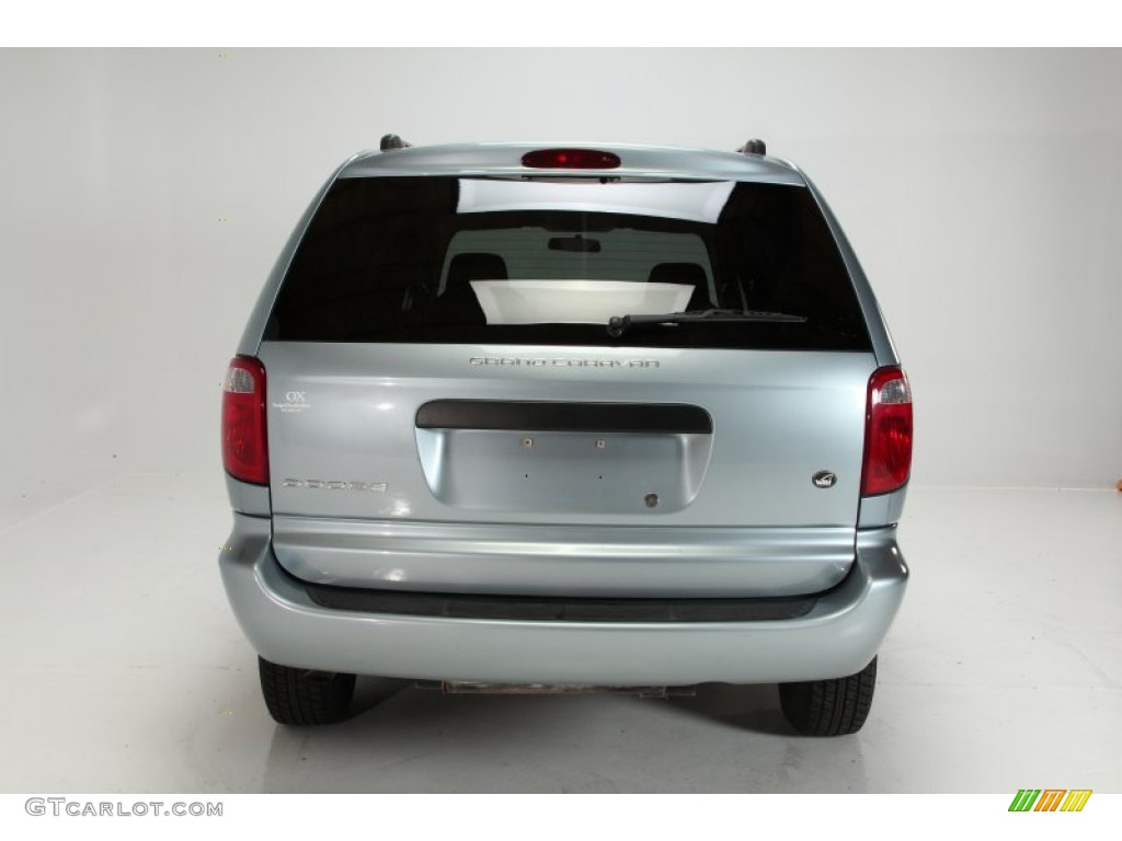 2005 Grand Caravan SE - Butane Blue Pearl / Medium Slate Gray photo #5
