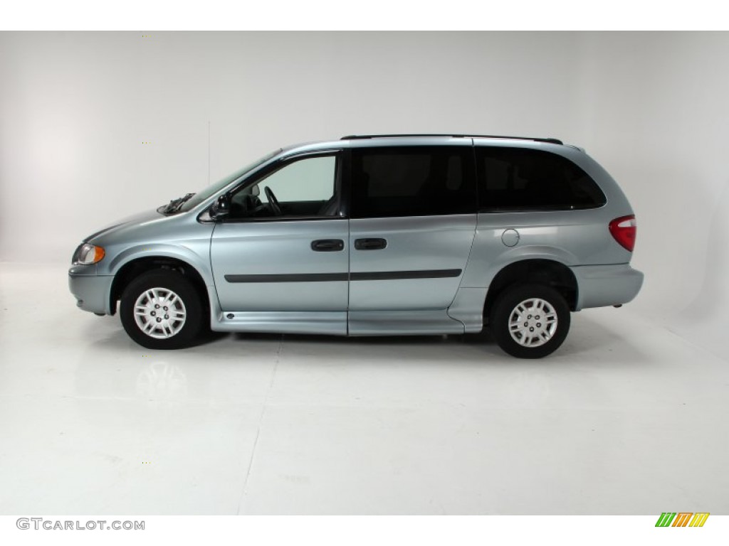 2005 Grand Caravan SE - Butane Blue Pearl / Medium Slate Gray photo #44