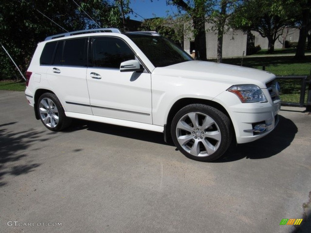 2010 GLK 350 - Arctic White / Almond/Black photo #1