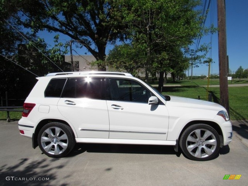 2010 GLK 350 - Arctic White / Almond/Black photo #6