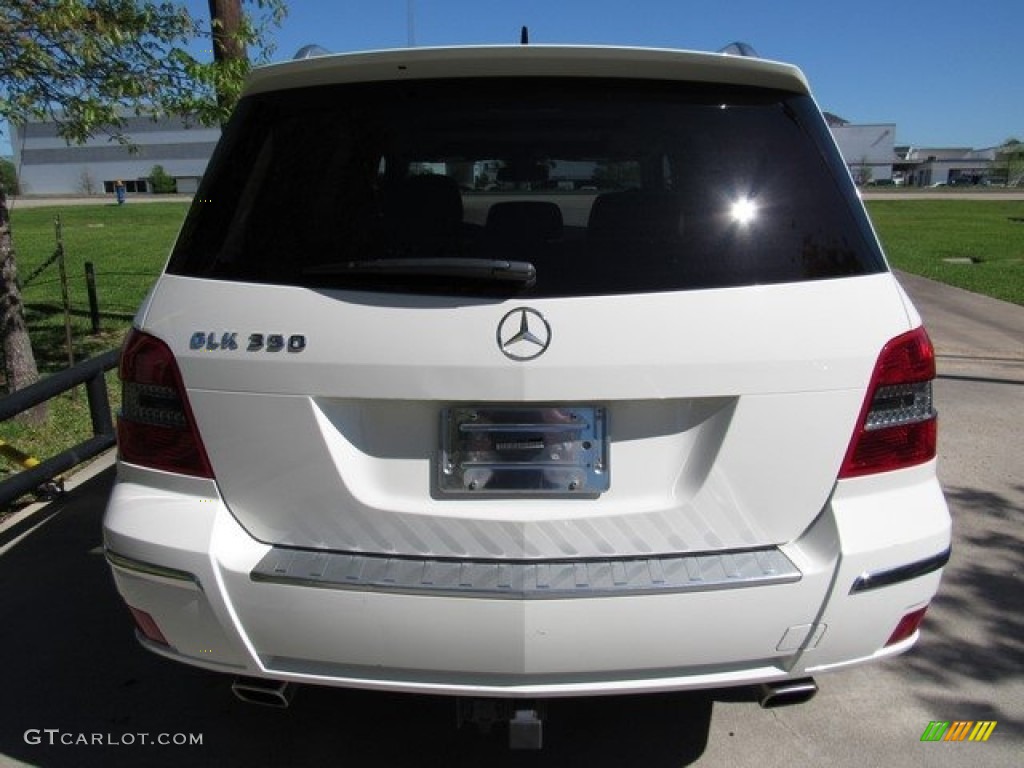 2010 GLK 350 - Arctic White / Almond/Black photo #8