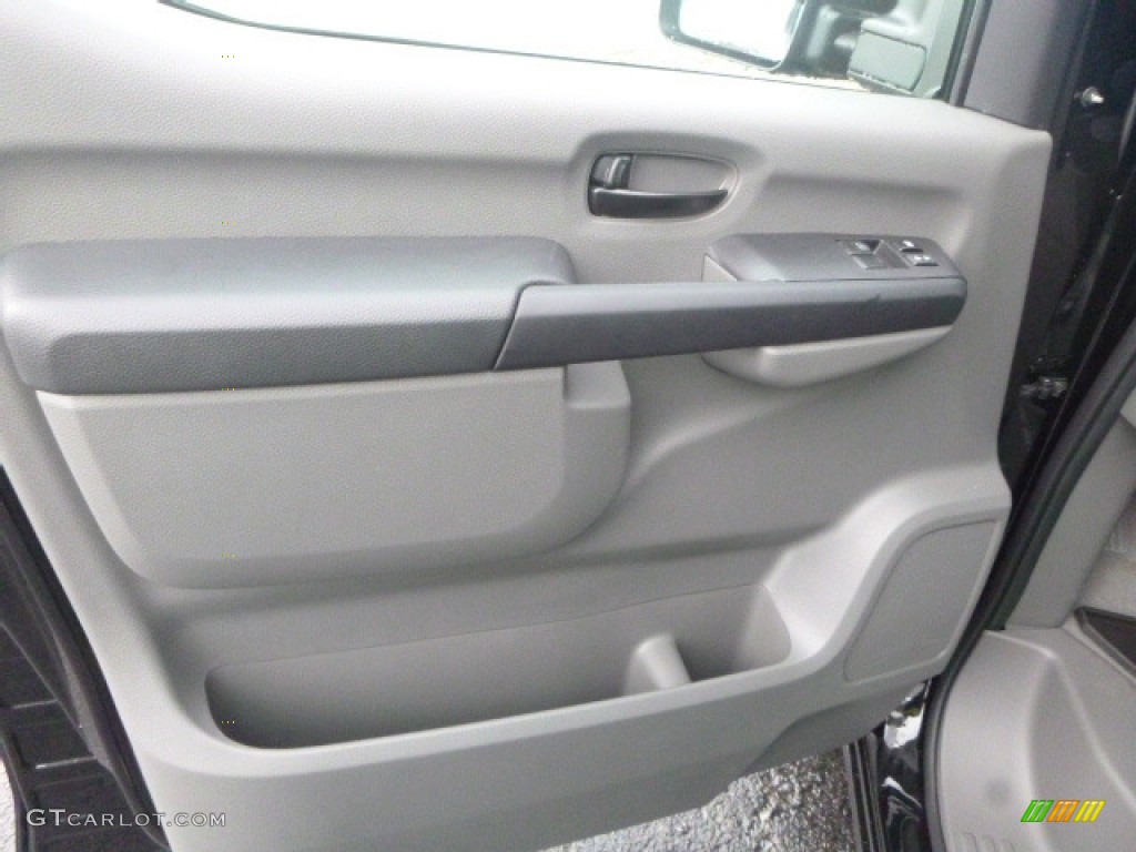 2017 Nissan NV 3500 SV Passenger Door Panel Photos