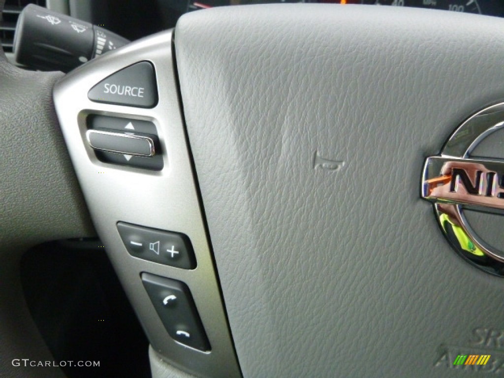 2017 Nissan NV 3500 SV Passenger Controls Photo #119633397