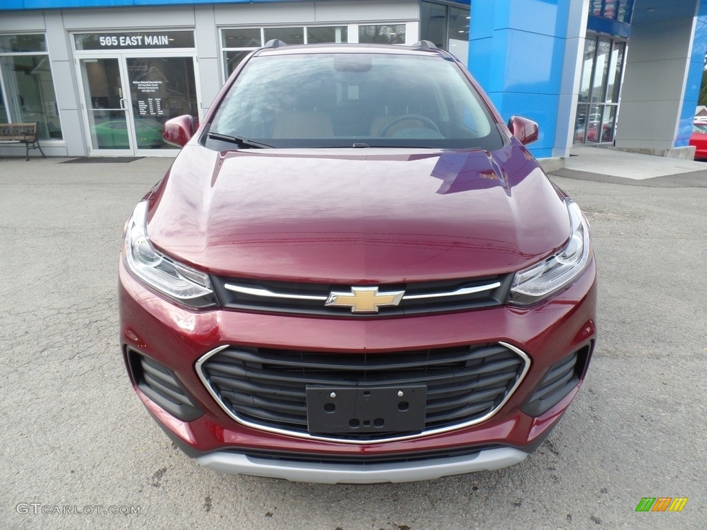 2017 Trax LT AWD - Crimson Metallic / Jet Black photo #2