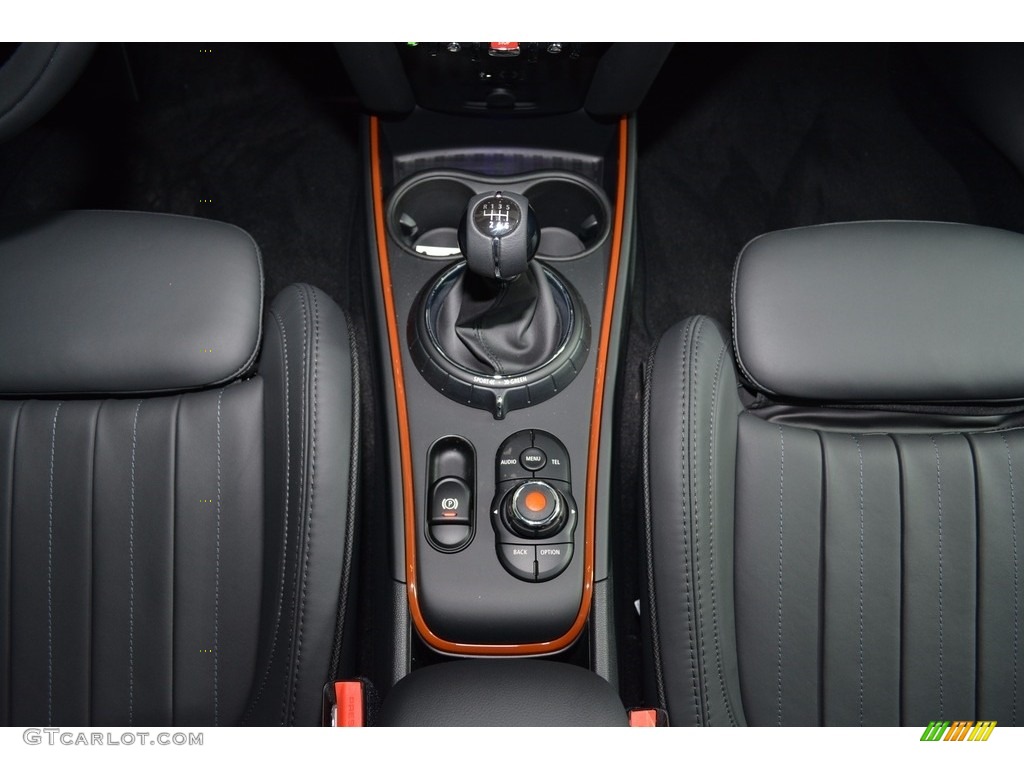 2017 Countryman Cooper S ALL4 - Chestnut / Carbon Black photo #17