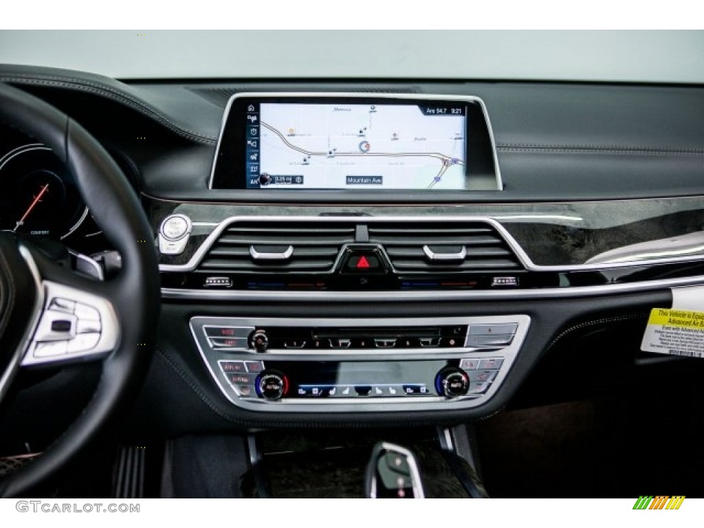 2017 7 Series 740i Sedan - Magellan Gray Metallic / Black photo #5