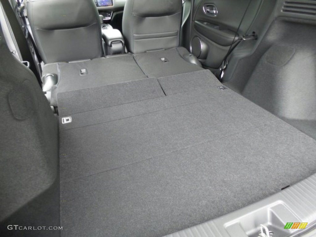2017 Honda HR-V EX-L AWD Trunk Photos